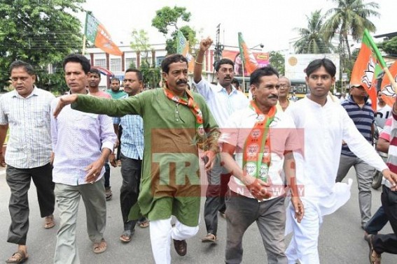 BJP begins protest against Congress called Strike BJP begins protest against Congress called Strike